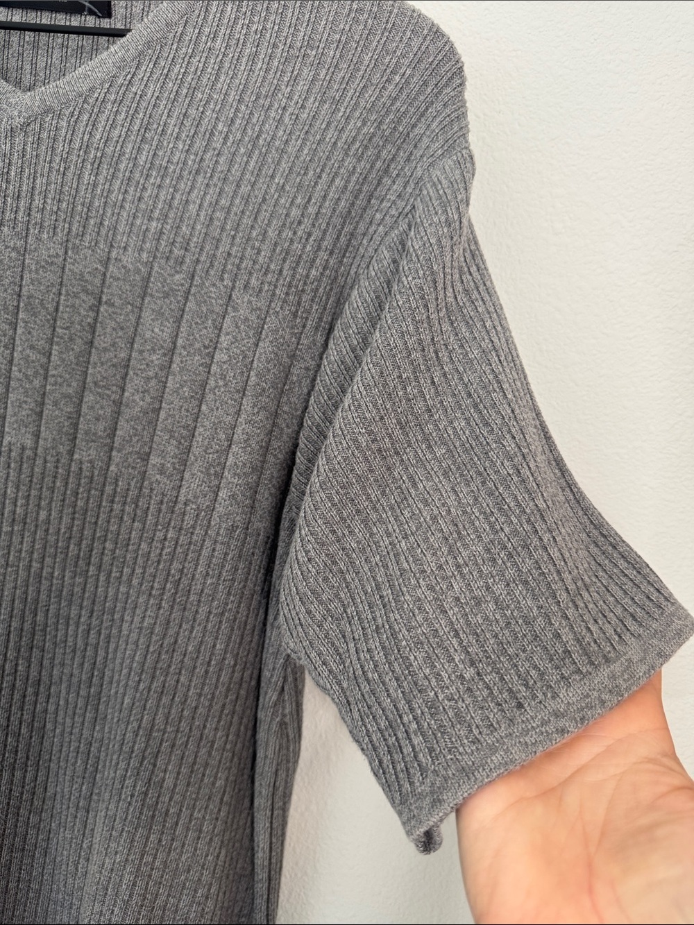 Brandini Ribbed V-Neck Short Sleeve Sweater - Heather Gray size Large Tall N0272 - Picture 3 of 4